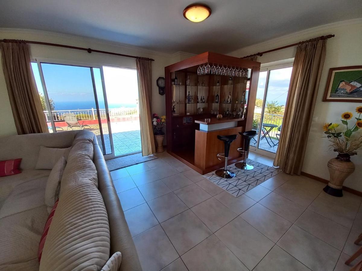 Casa Abreu Gouveia In Ponta Do Pargo Villa Calheta  Exterior foto